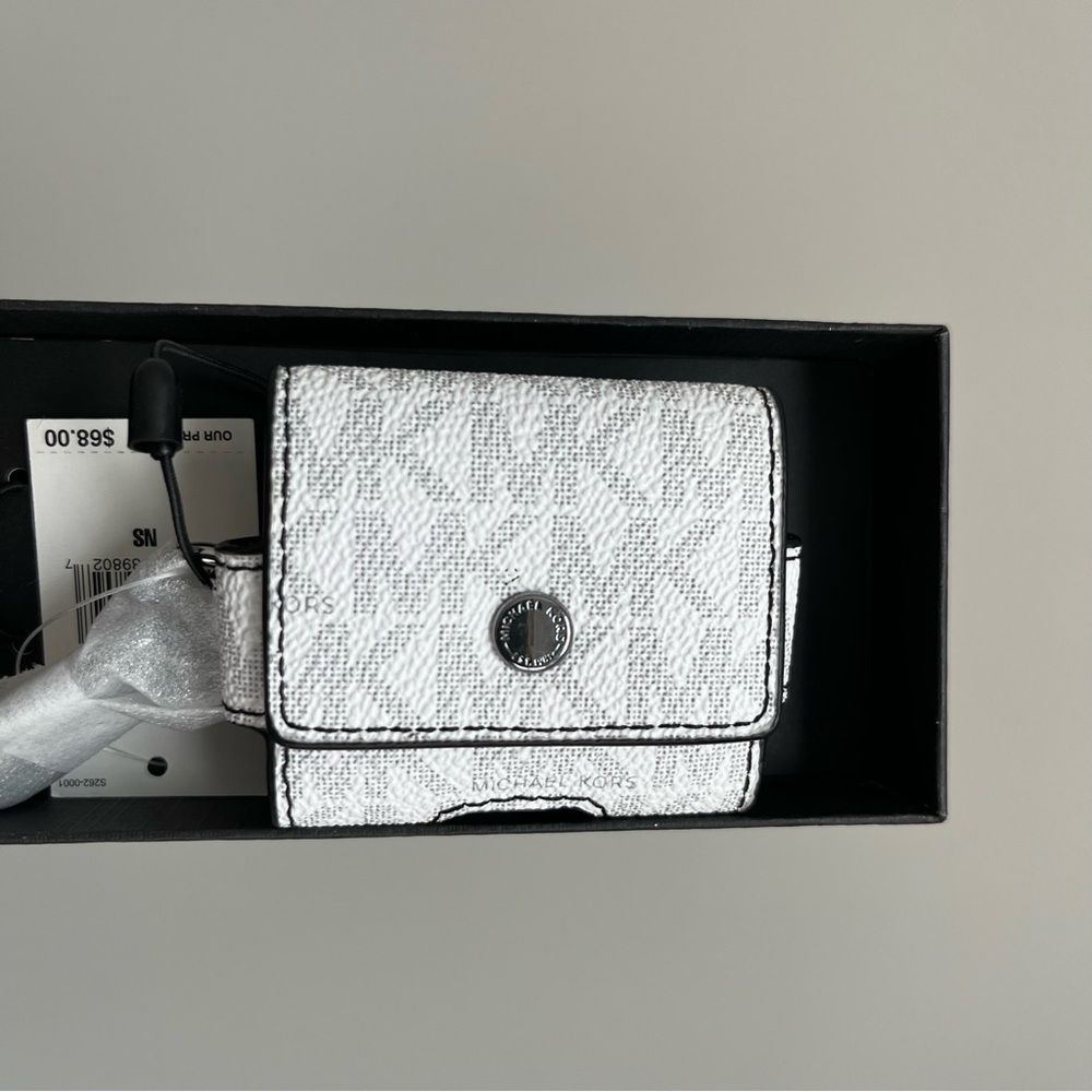 Michael Kors AirPod case